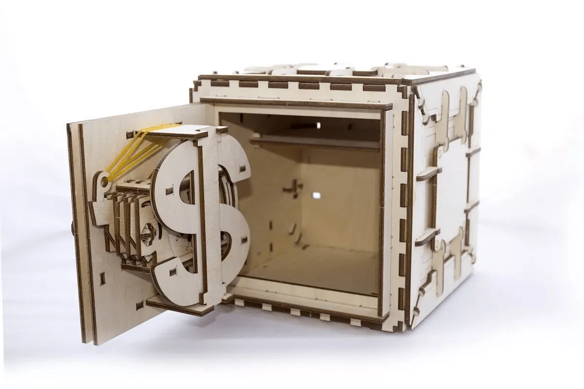 Coffre-Fort Ugears – Puzzle 3d en bois