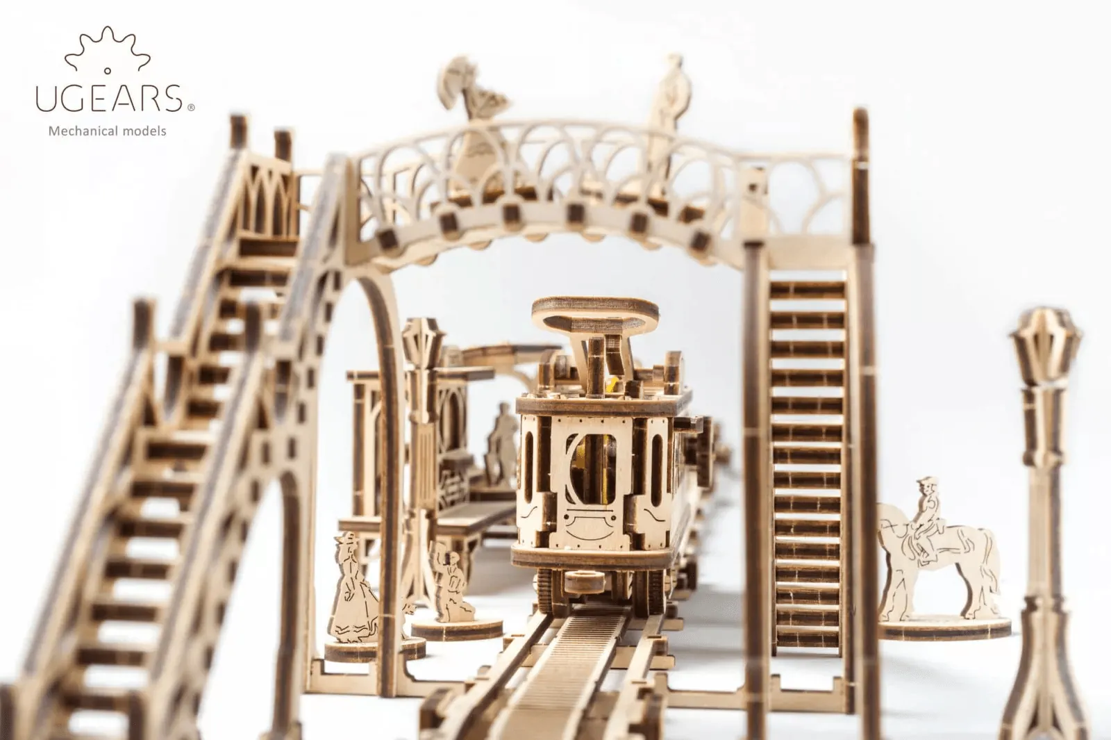 Ligne de Tram Ugears – Puzzle 3D Mécanique en bois